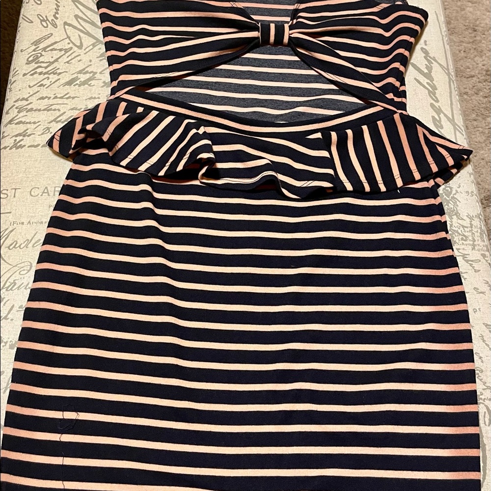 Mini dress - Picture 5 of 7